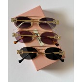 Miu Miu Siyah Gold Çerçeve Güneş Gözlüğü  G1809